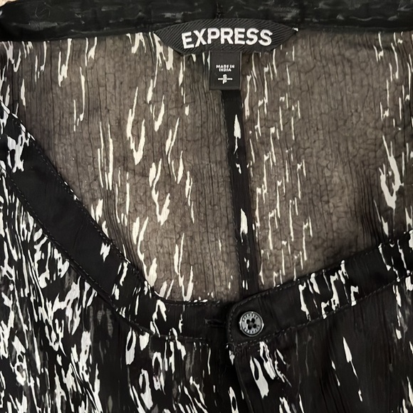 Express blouse - Picture 2 of 2